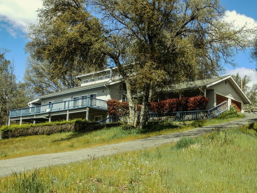 Apartamento Charming Downstairs Unit Oakhurst Exterior foto
