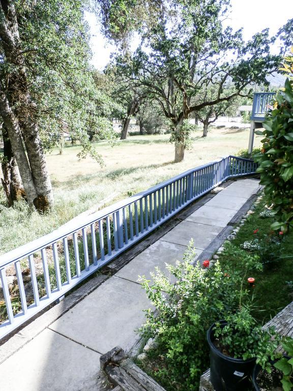 Apartamento Charming Downstairs Unit Oakhurst Exterior foto