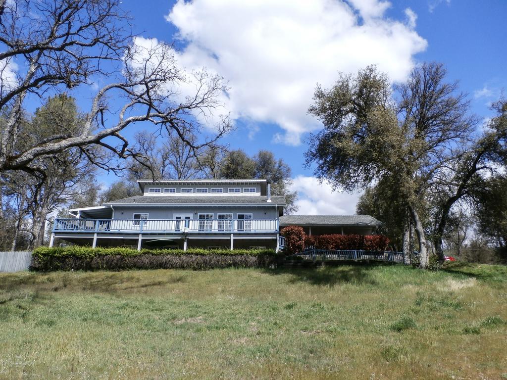Apartamento Charming Downstairs Unit Oakhurst Exterior foto