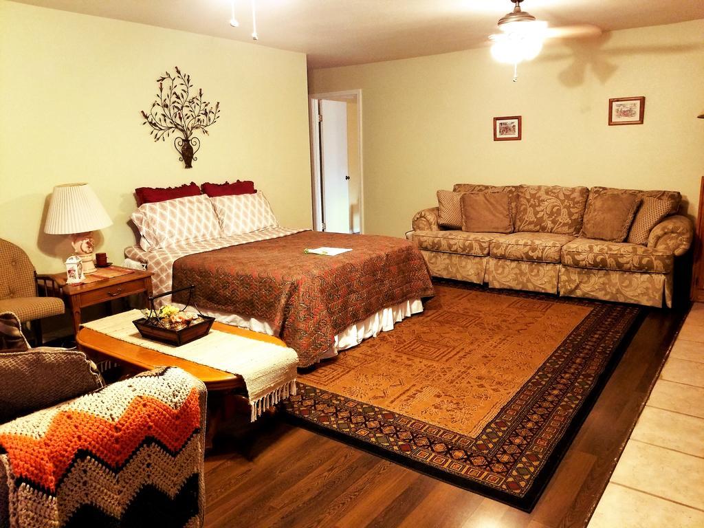 Apartamento Charming Downstairs Unit Oakhurst Exterior foto