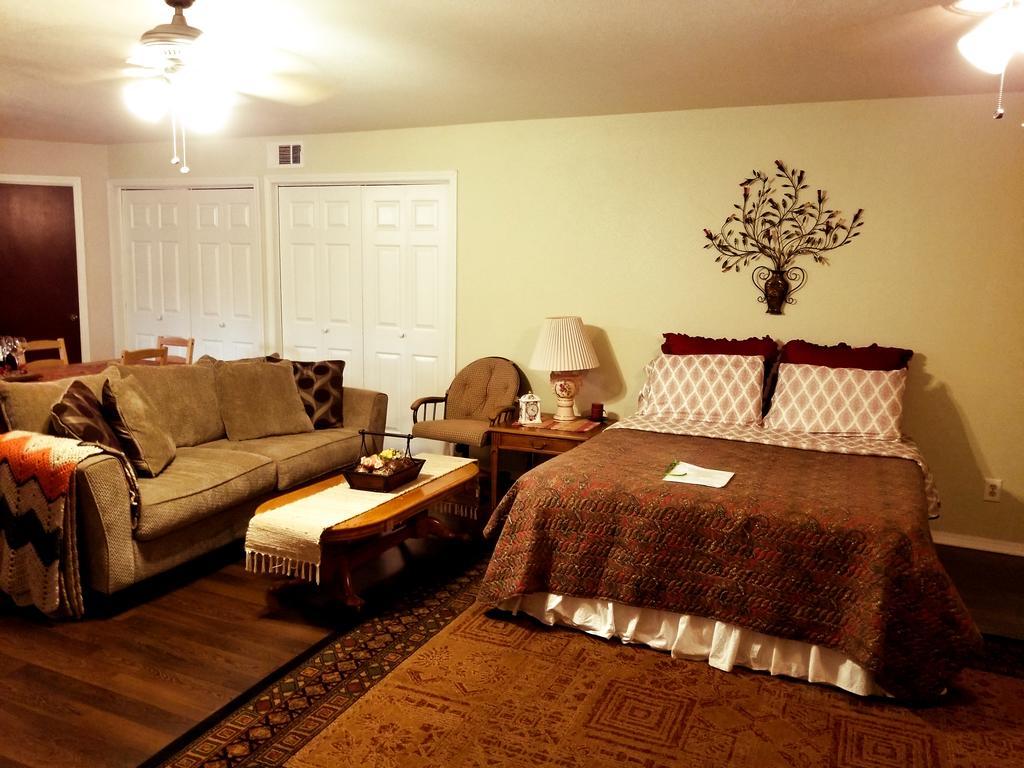 Apartamento Charming Downstairs Unit Oakhurst Exterior foto