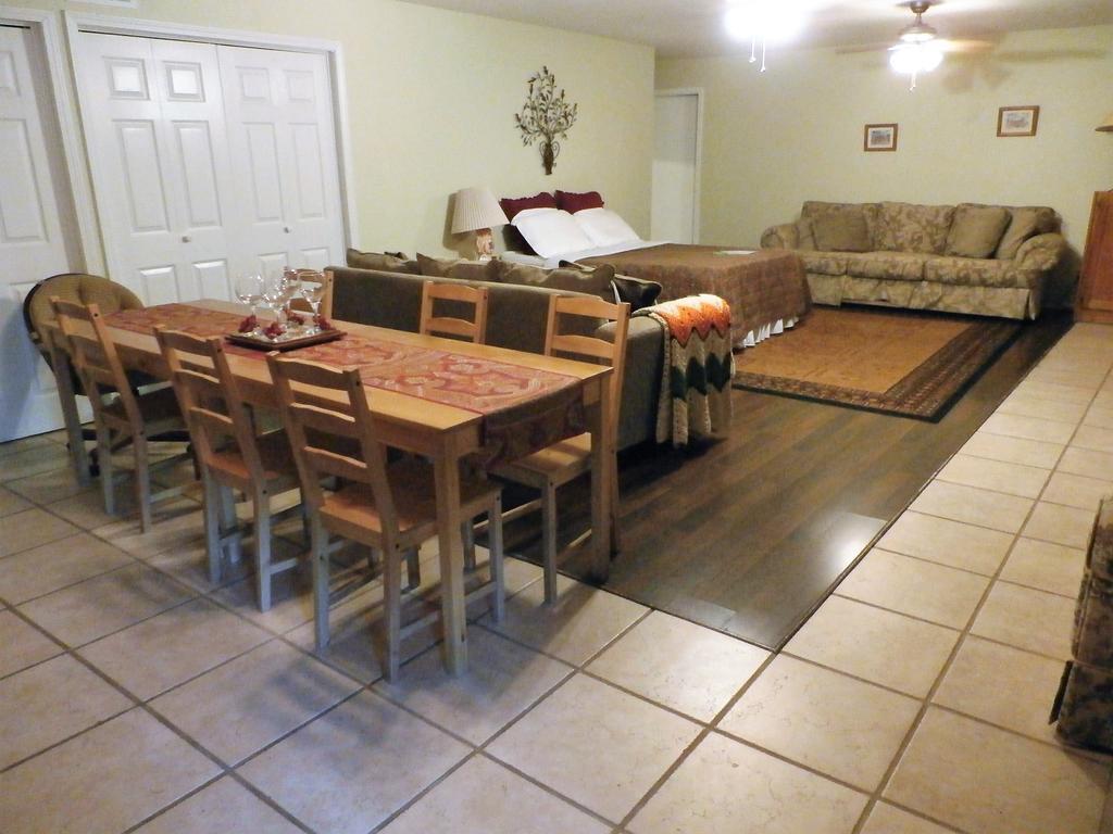Apartamento Charming Downstairs Unit Oakhurst Exterior foto